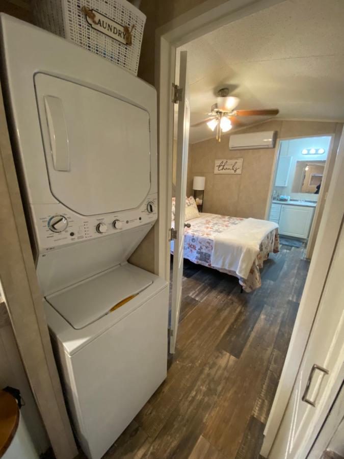 Your Own Cozy Tiny Home Austell Kültér fotó